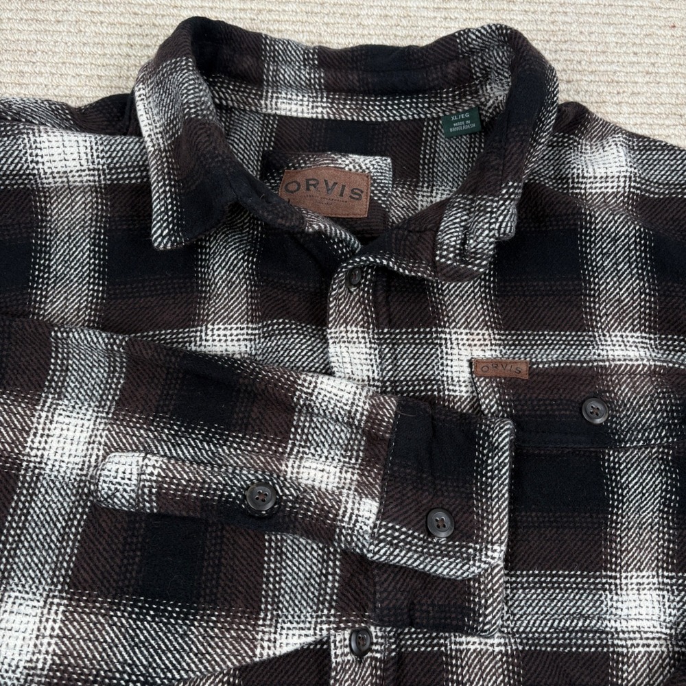 Orvis Heavy Flannel Shirt Mens XL Black Plaid Outdoor Rugged Classic
